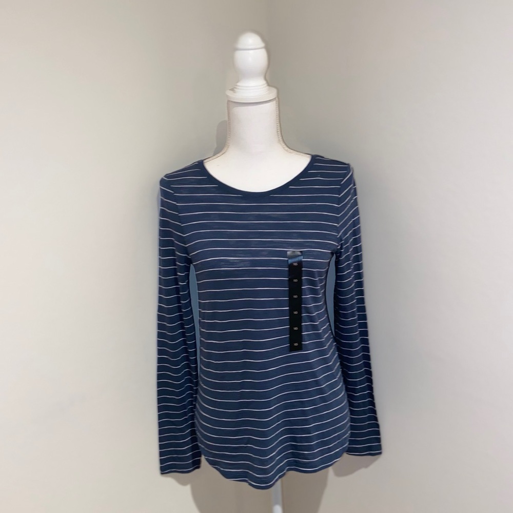 Navy blue Banana Republic top